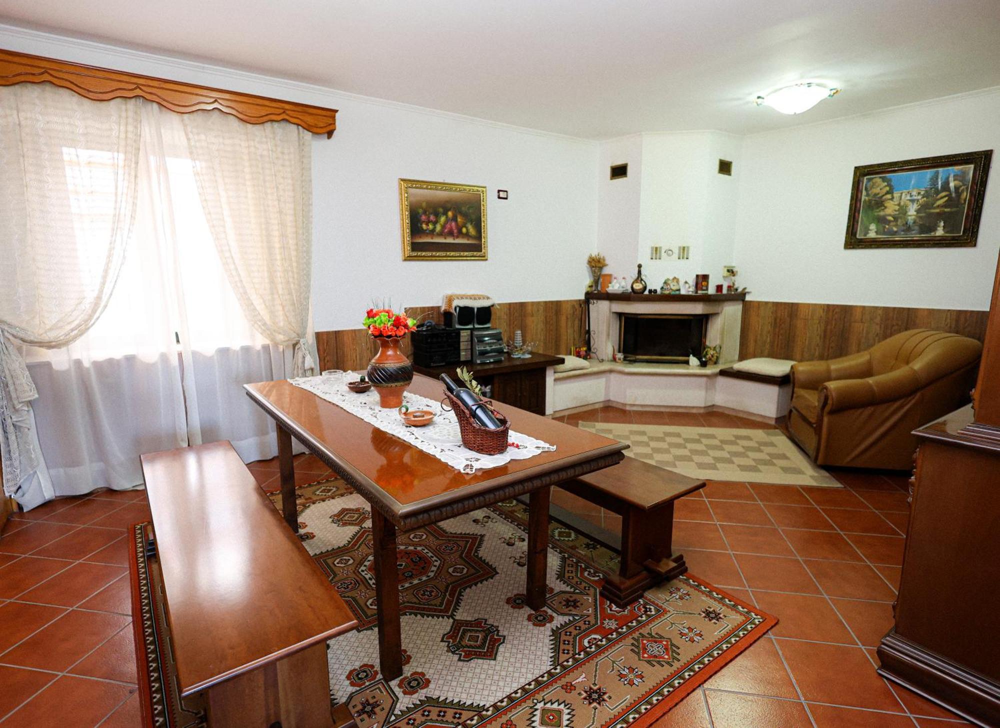 Casa La Pieve Bed & Breakfast Berat Luaran gambar